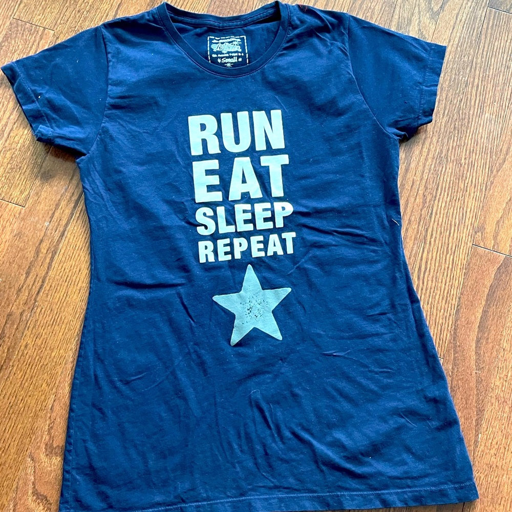 Brooks Run 🏃 Happy Tshirt